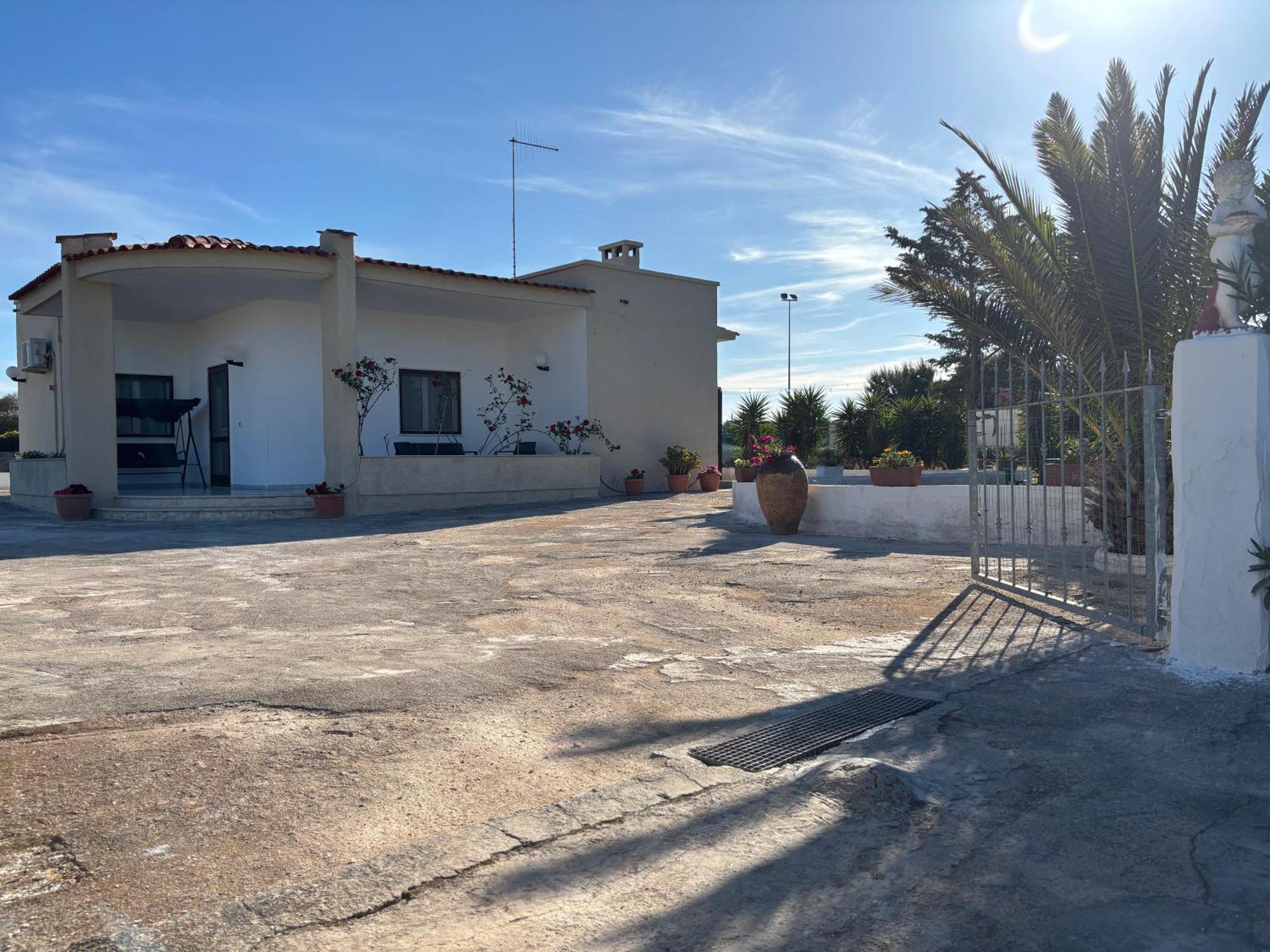 Lilly'S House Villa Torre Santa Sabina Eksteriør billede